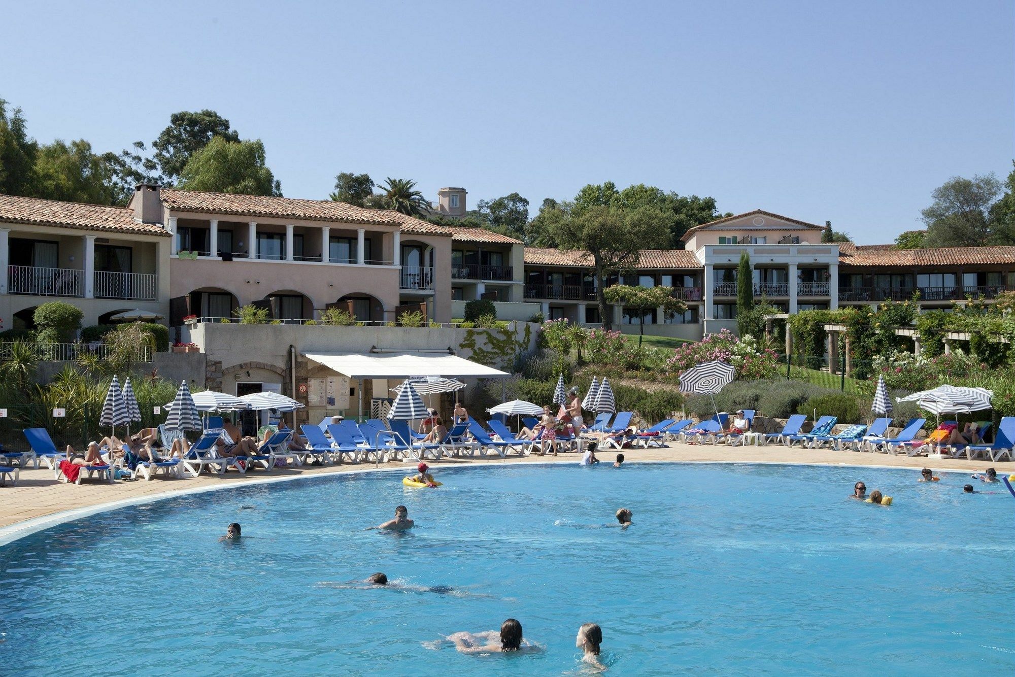 Residence Pierre & Vacances Les Parcs De Grimaud Luaran gambar