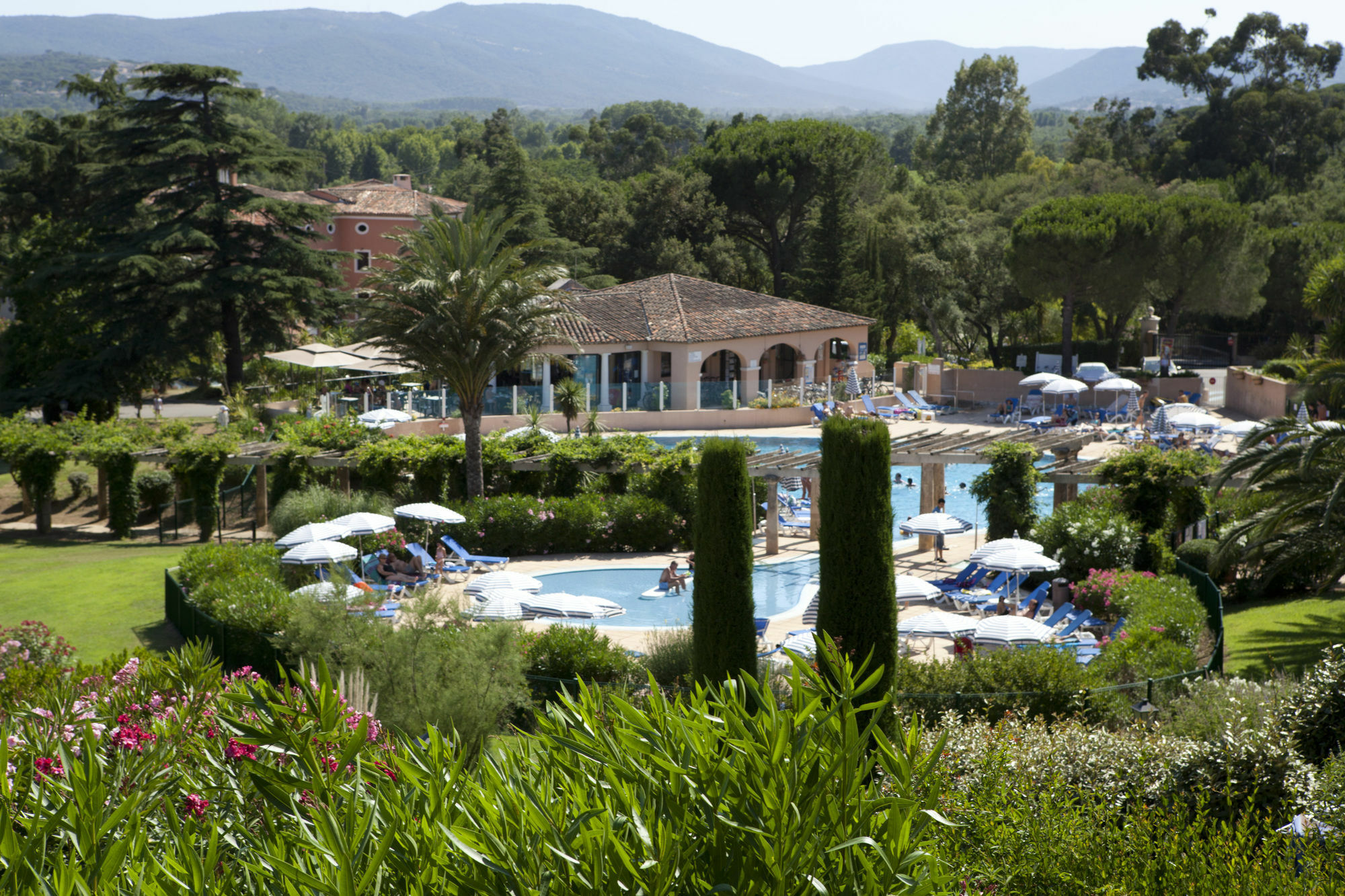 Residence Pierre & Vacances Les Parcs De Grimaud Luaran gambar
