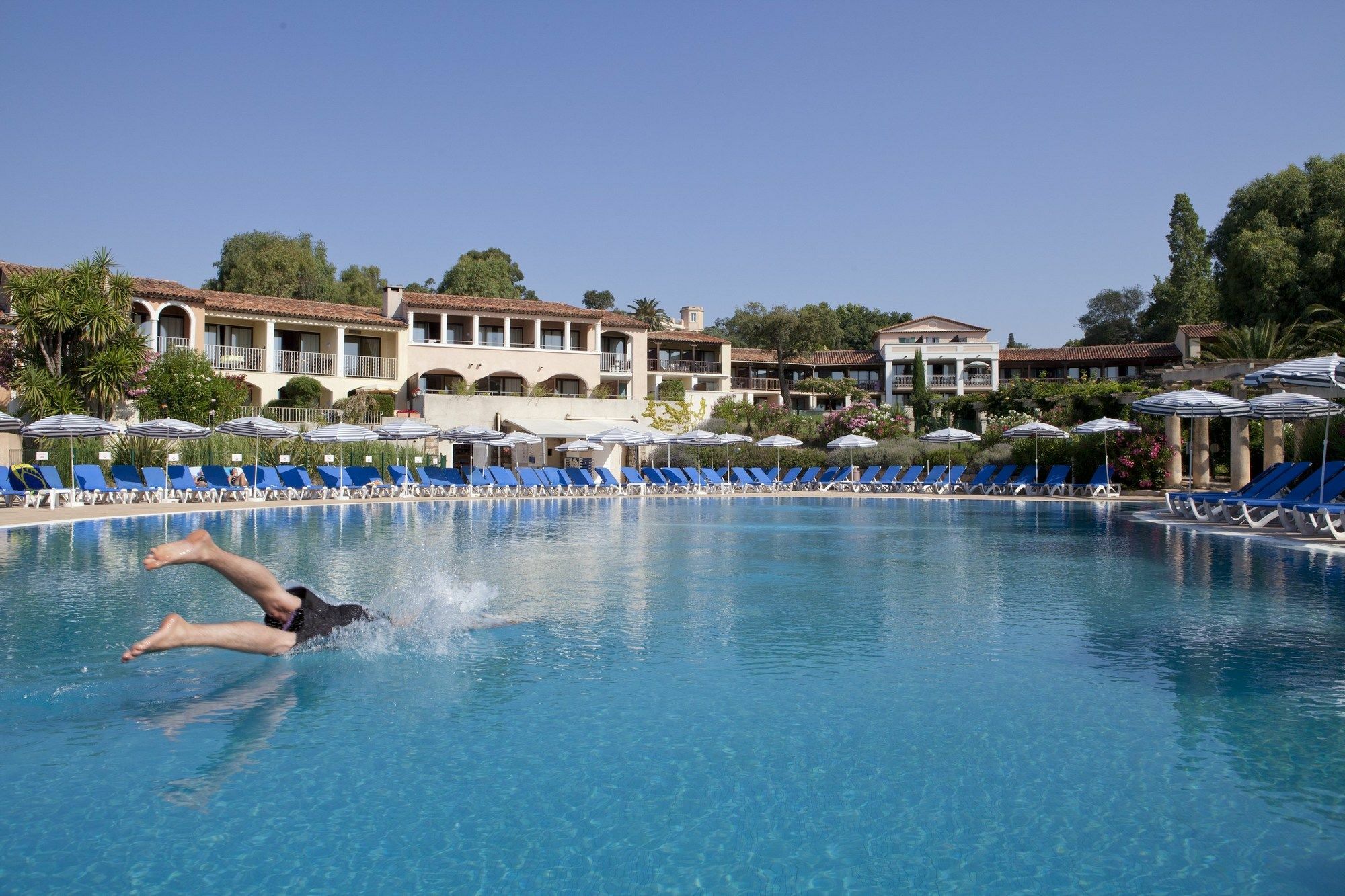 Residence Pierre & Vacances Les Parcs De Grimaud Luaran gambar